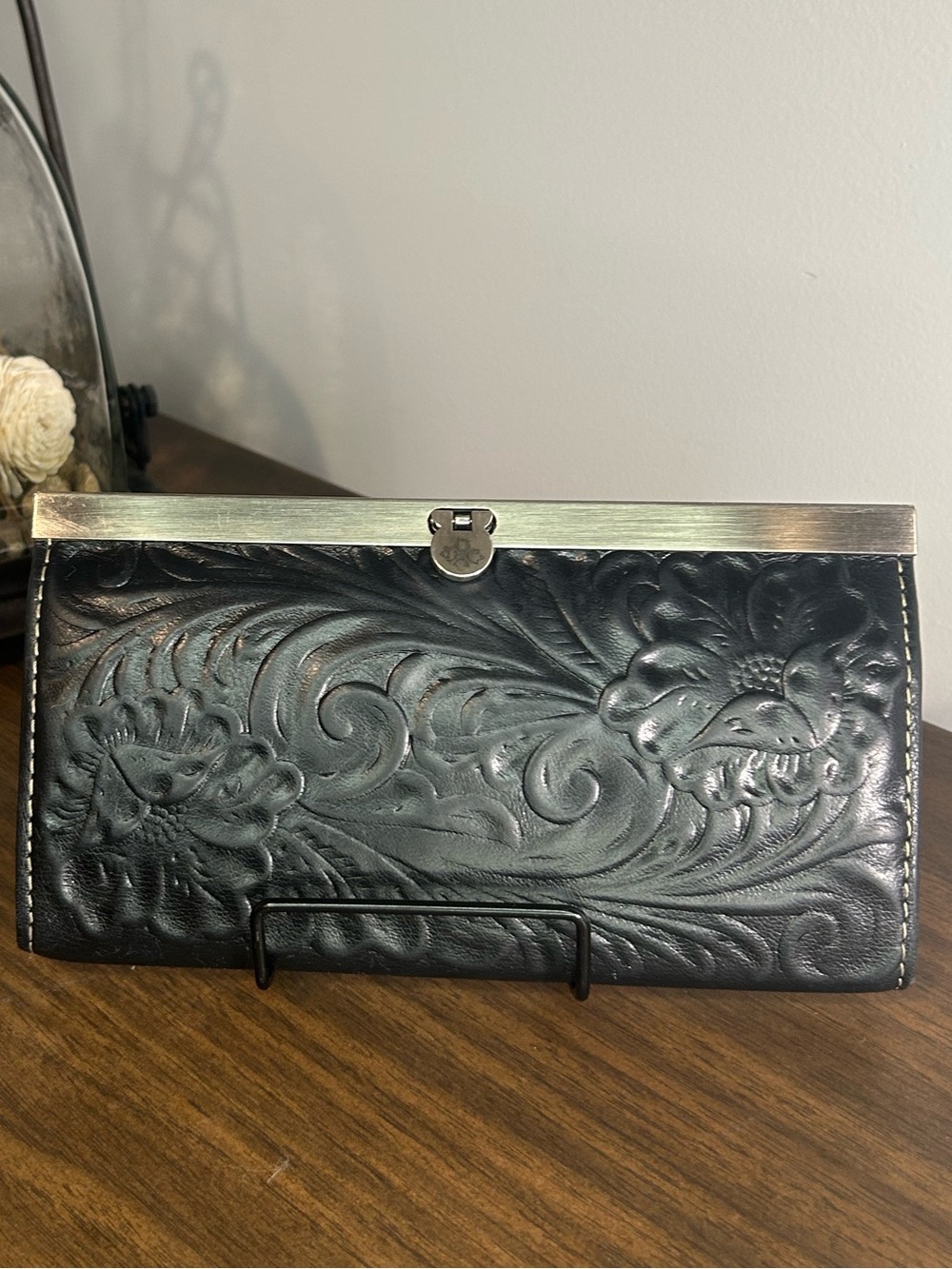 Patricia Nash Cauchy Black Tooled Floral Filigree Leather Frame Wallet RFID